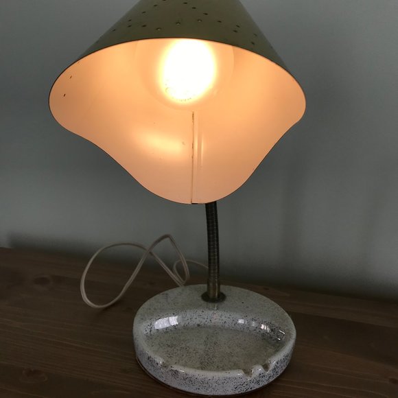 Brass Bullet Lamp with Ceramic Ashtray Base Vintage MCM Gooseneck Lamp - Picture 11 of 13